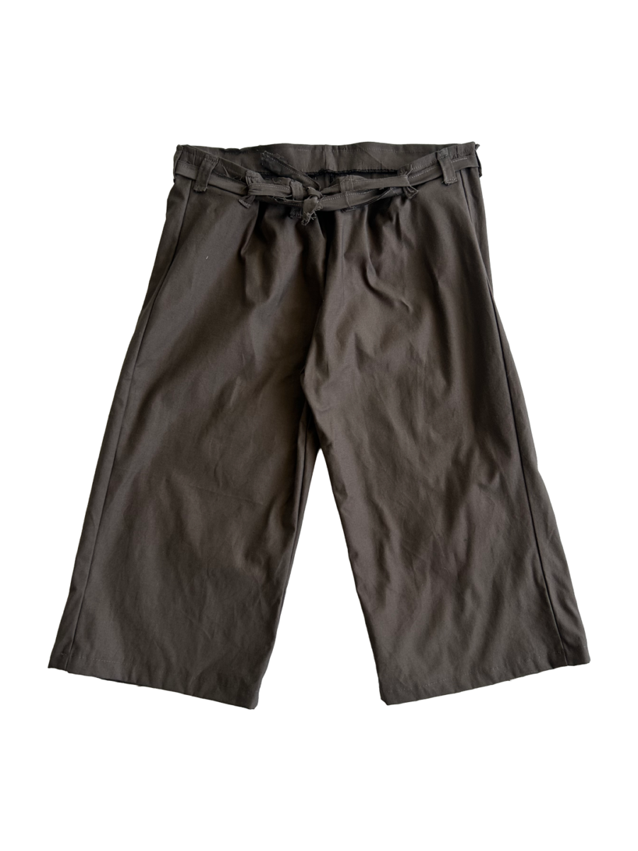 Low Waist Folded Capri Trousers